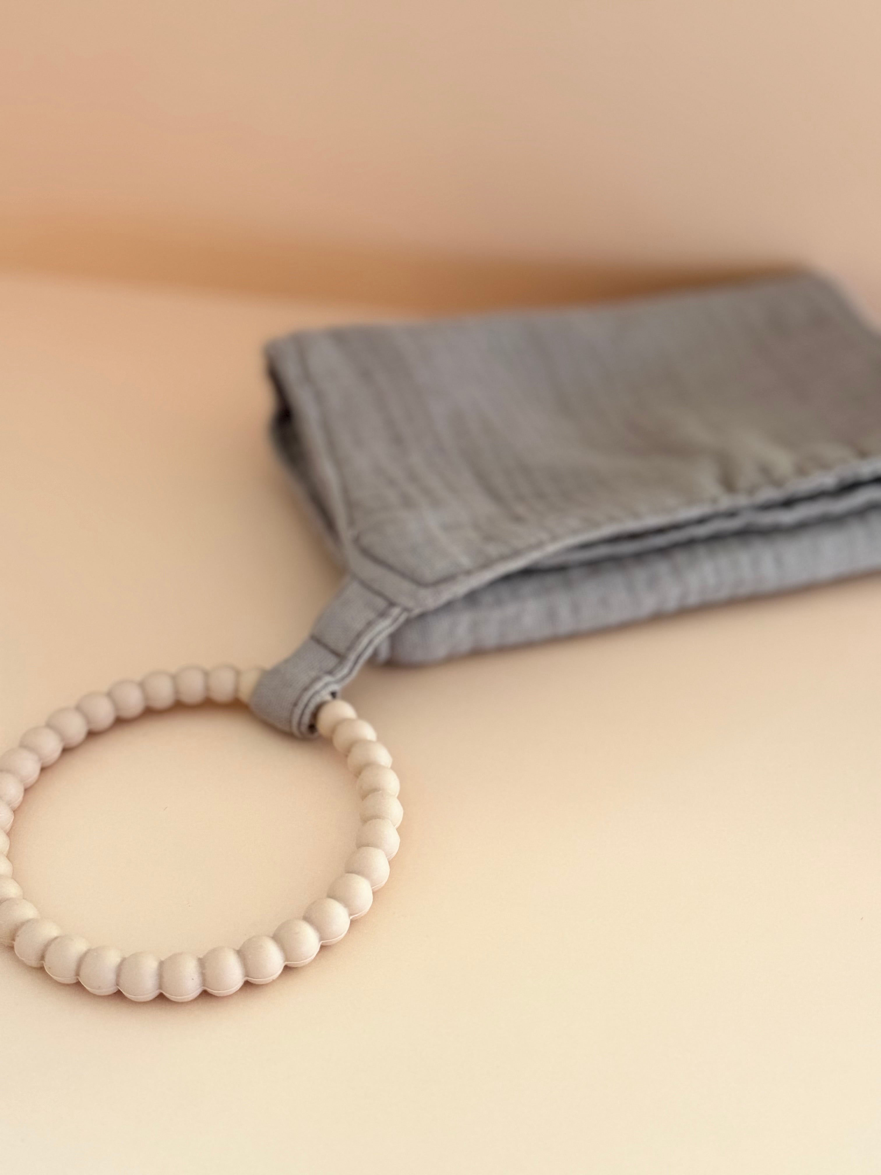 Muslin Burp Rag + Teether